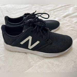 New Balance 210 Women's Black Athletic Running Sneaker Shoes size 8